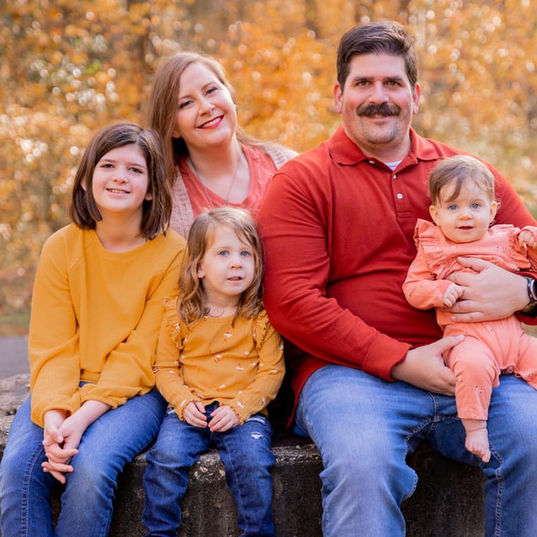 Outdoor Family session by Veronica Touma
