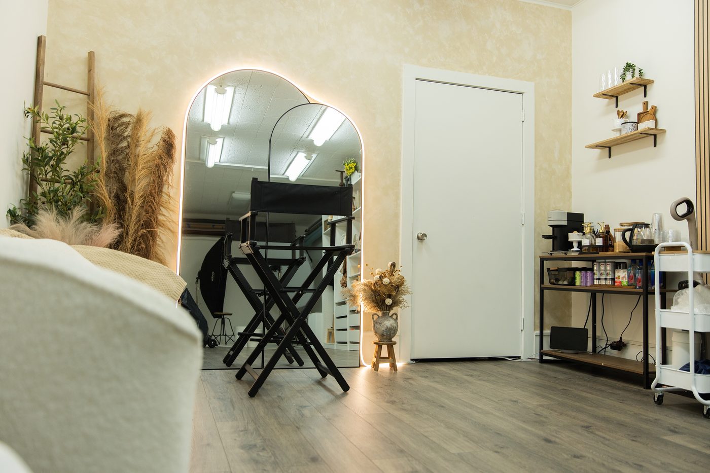 The shooting area at the Veronica Touma Photography studio in Raleigh